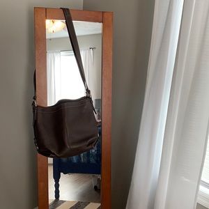 *LIKE NEW* Brown Leather Coach Bucket Bag